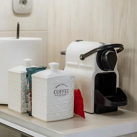 Appartement Luxury Beachfront In Modern, Spacious & Sea View Balcony *