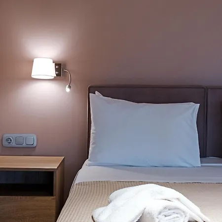 Appartement Luxury Beachfront In Modern, Spacious & Sea View Balcony