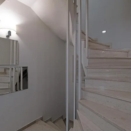 Kalamata Beachfront Apartment With Sea View