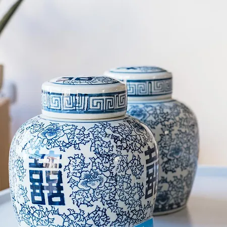 Luxury Beachfront In Modern, Spacious & Sea View Balcony * Kalamata