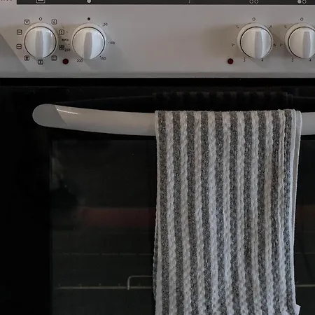 Luxury Beachfront In Modern, Spacious & Sea View Balcony Appartamento Kalamata