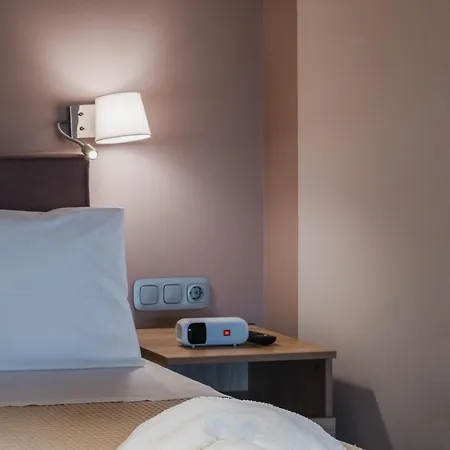 Luxury Beachfront In Modern, Spacious & Sea View Balcony * Kalamata