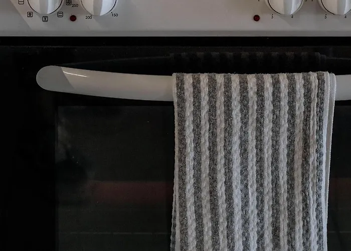 Luxury Beachfront In Modern, Spacious & Sea View Balcony Lägenhet Kalamata